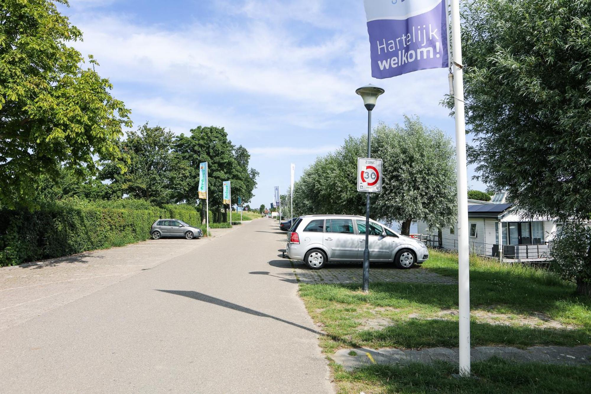 Chalet Op 5* Camping De Paardekreek Kortgene Exterior photo